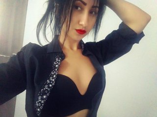 NikkiHot
